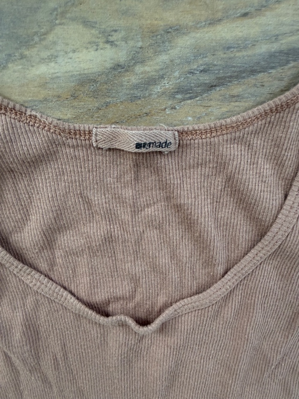 Slim Ribbed Tank Top - Picture 2 of 3